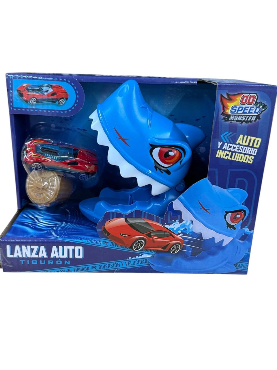 Lanza autos tiburon