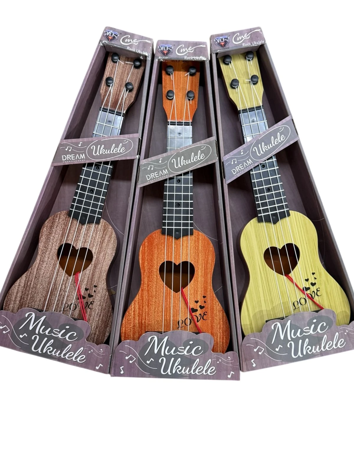 Ukelele tipo madera
